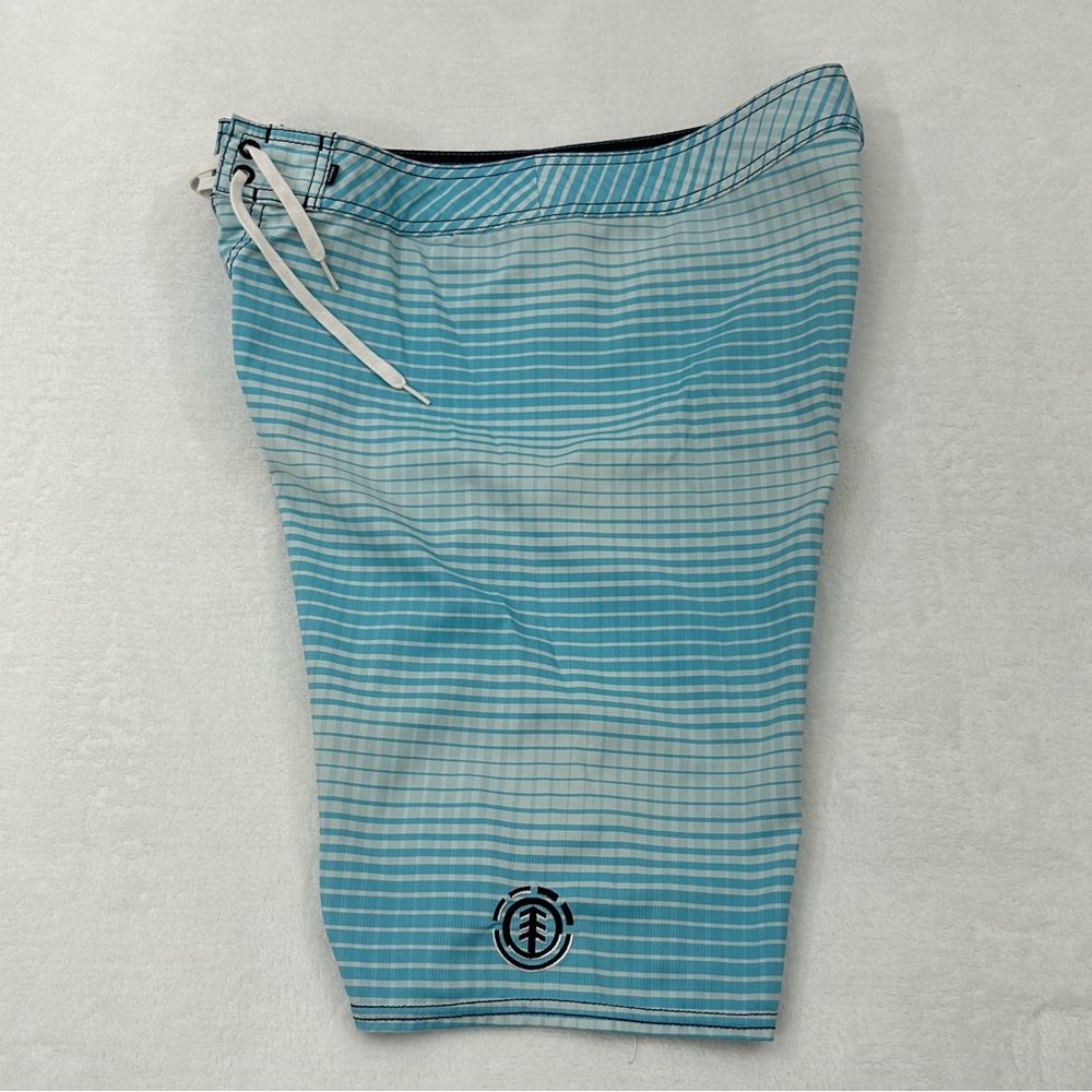 Element Skateboards Water Blue & White Striped Surf Swim Board Shorts Mens 30/31